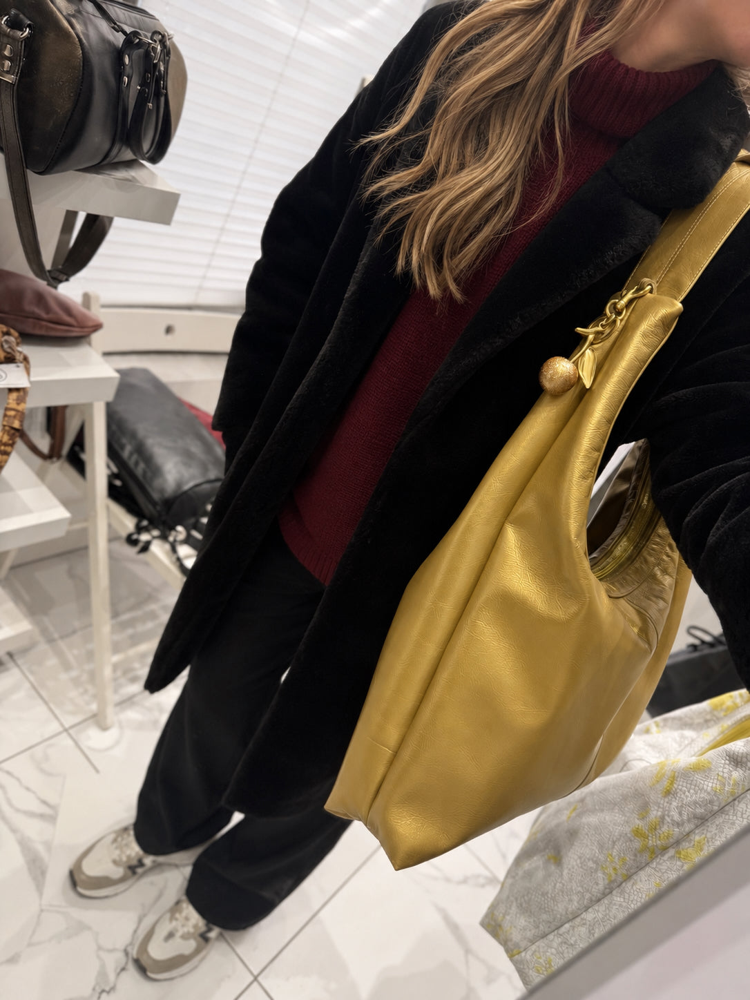 Hobo Bag Large (Liquid Gold)
