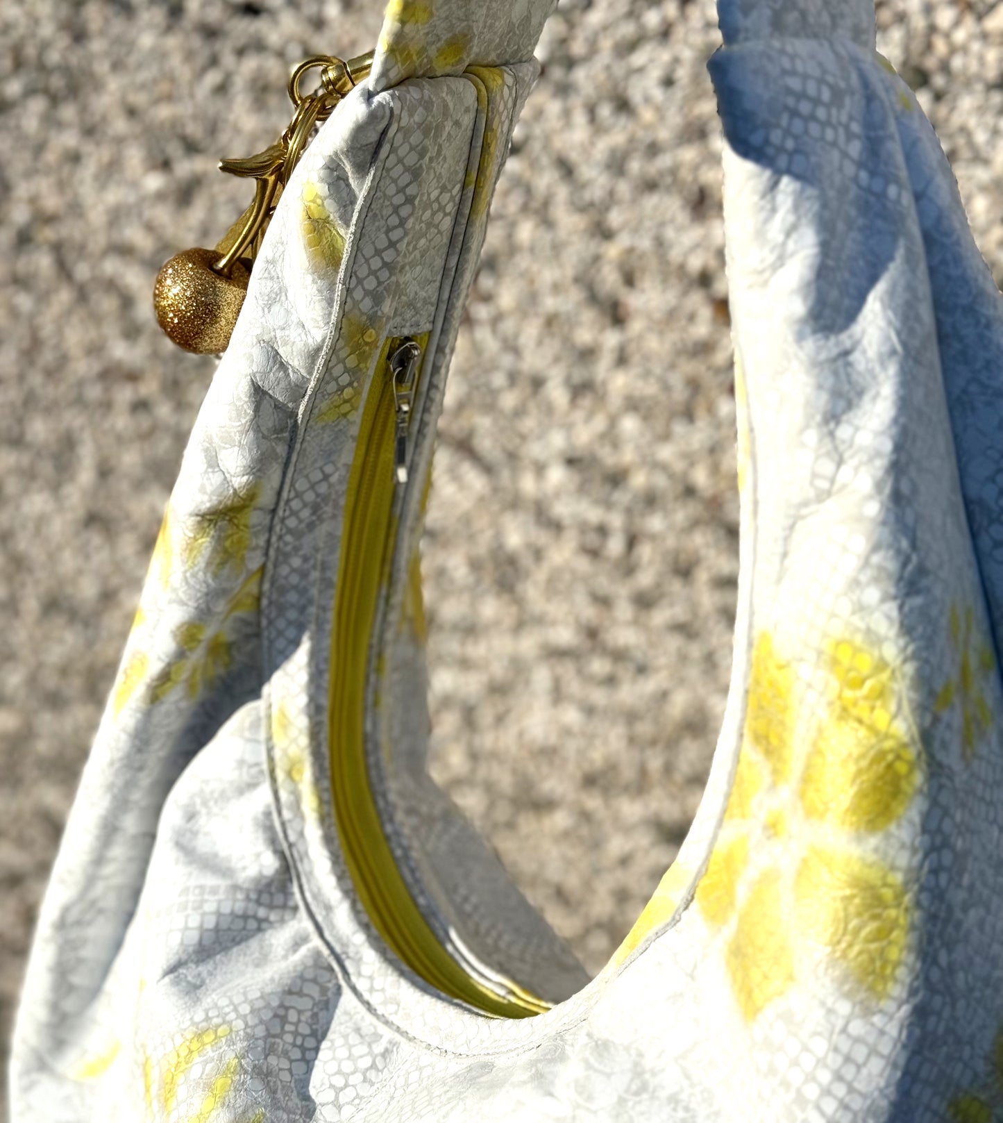 Hobo Bag (Aurora)