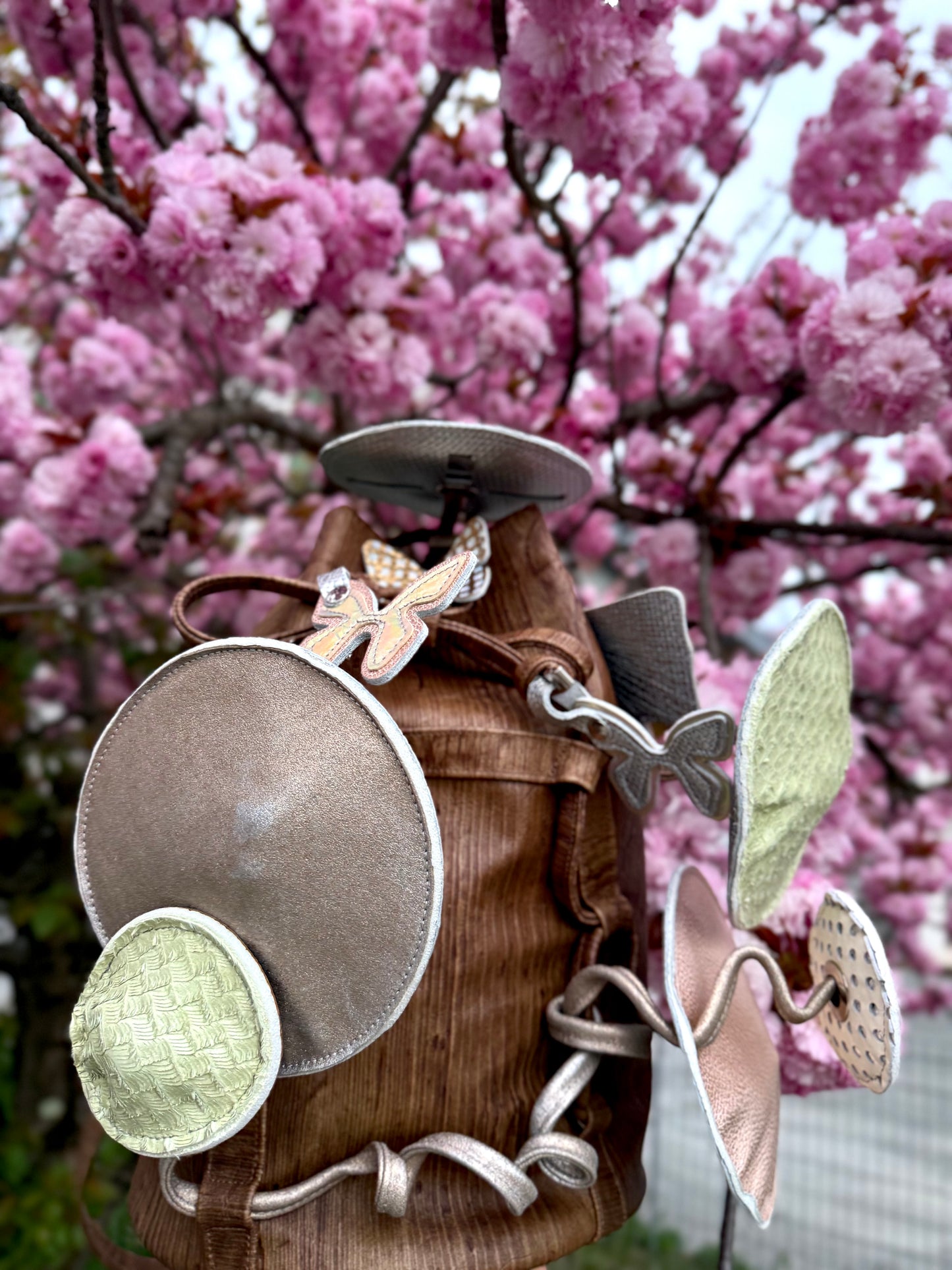 Ledertasche Ginkgo Baum