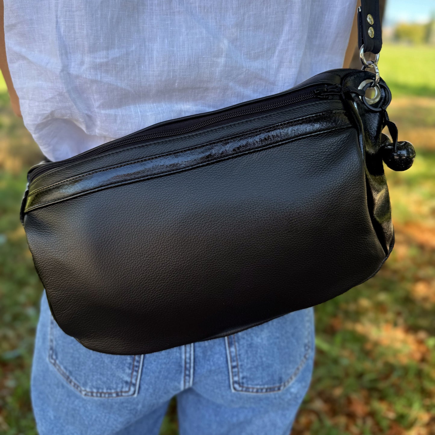 Sling-Tasche Large (Gloss)