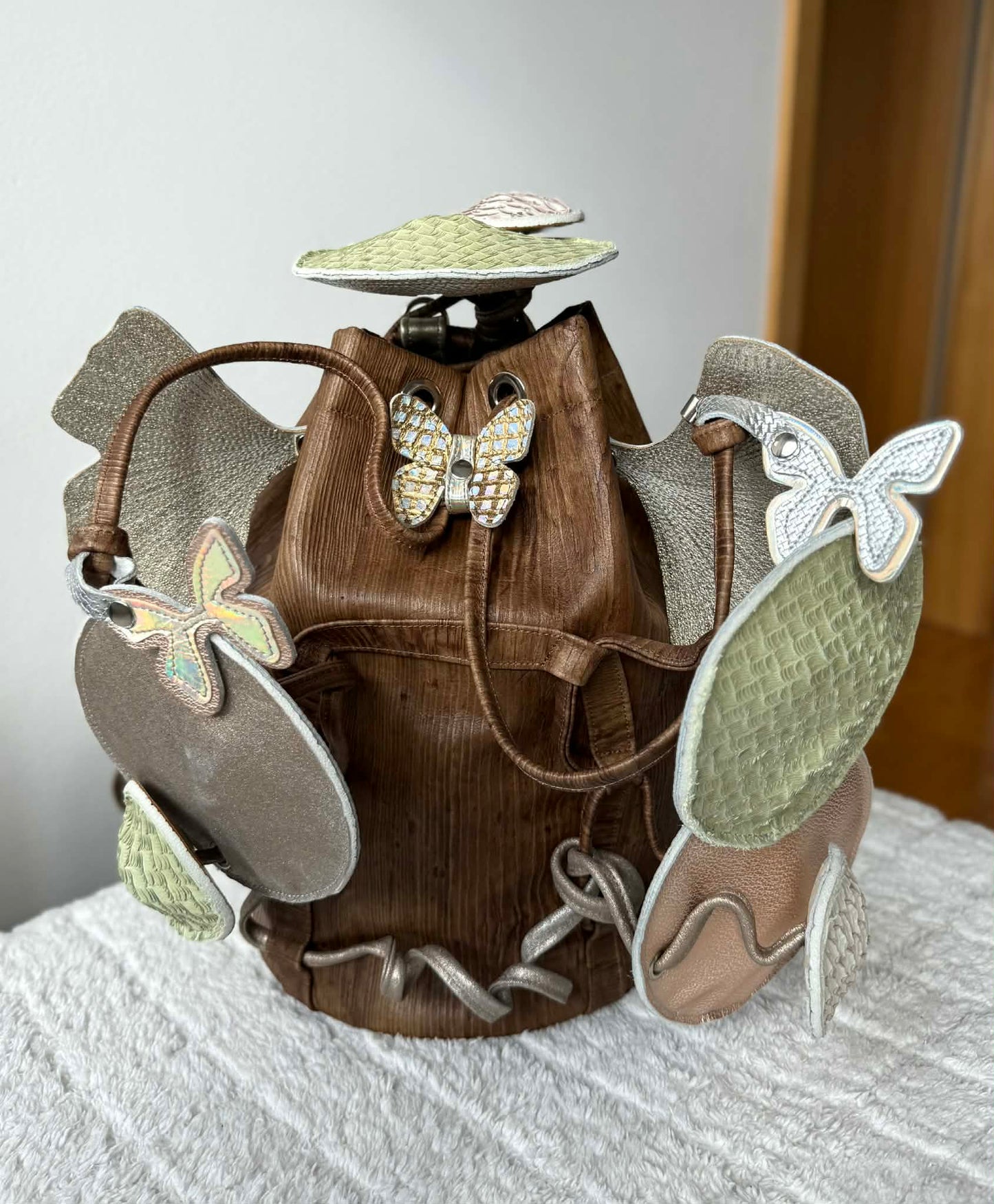 Ledertasche Ginkgo Baum