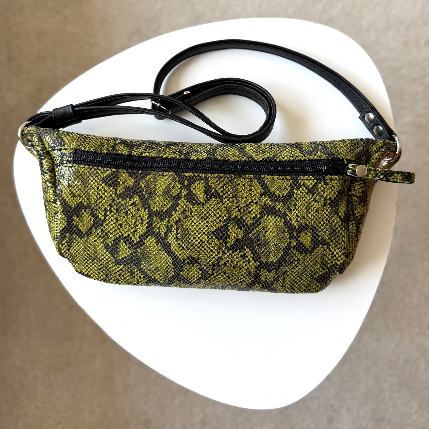 Sling Bag (Wild Matcha)