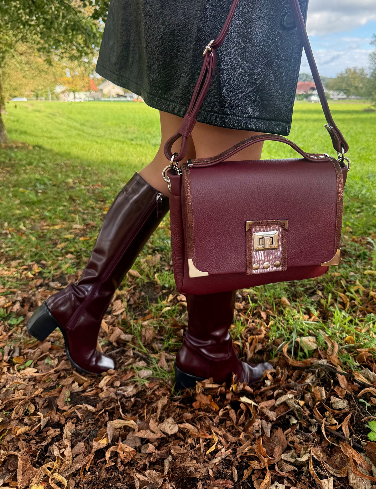 Lolita Deluxe (Bordeaux Muse)