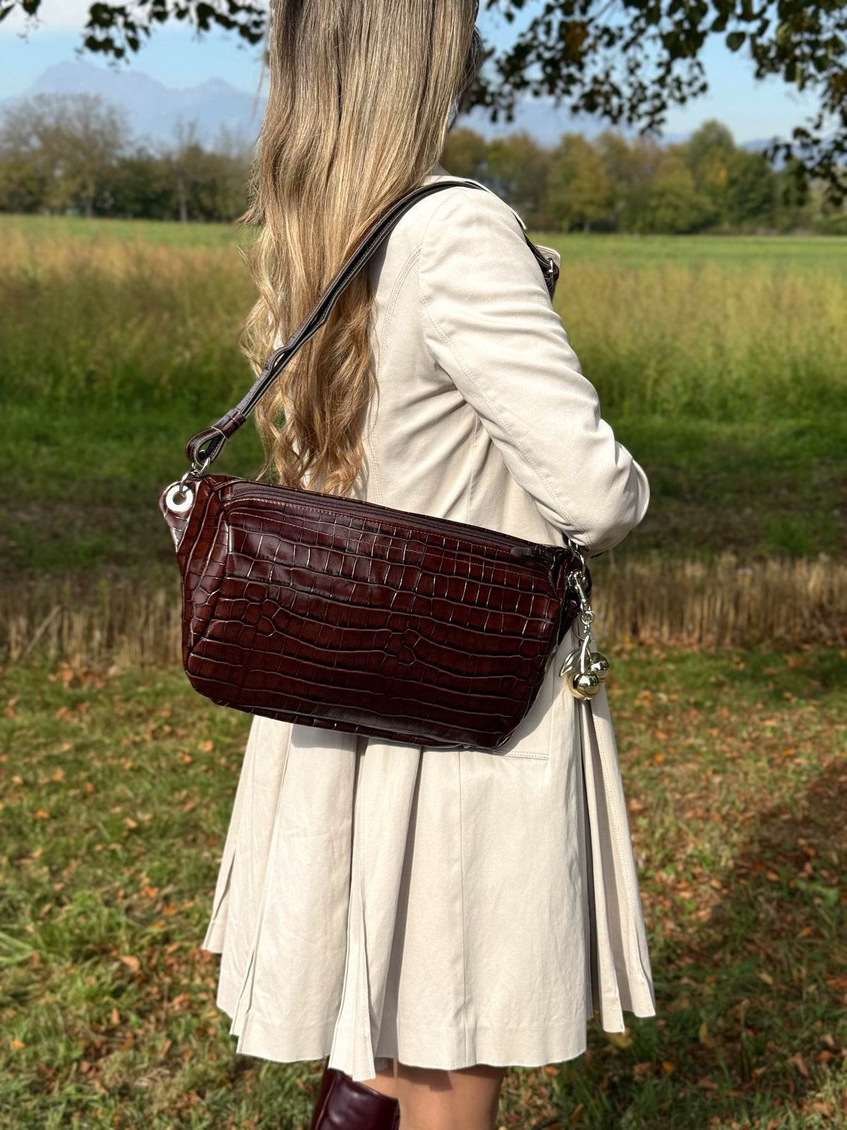 Sling Bag Large (Chocolate Truffle)