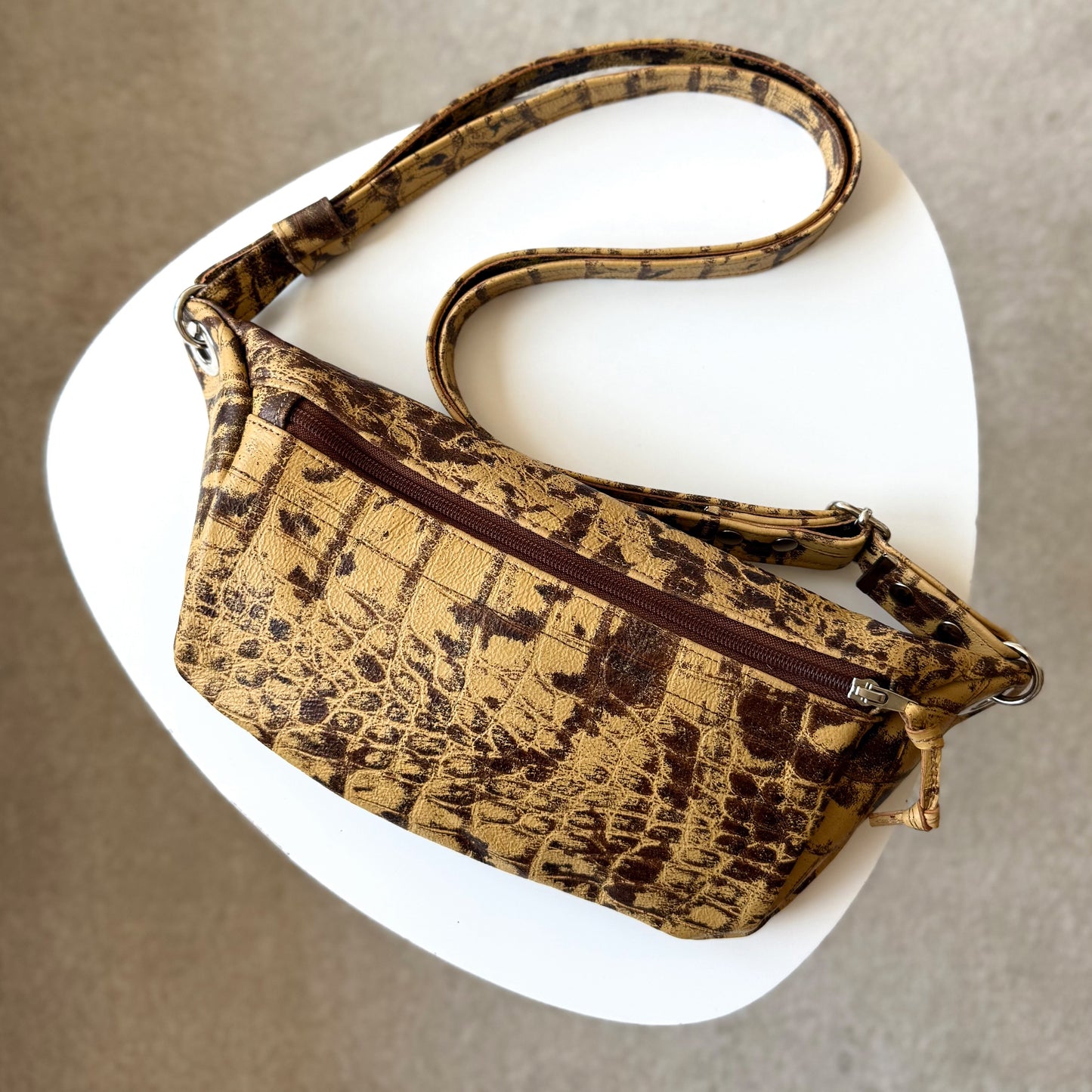Sling Bag (Toffee)