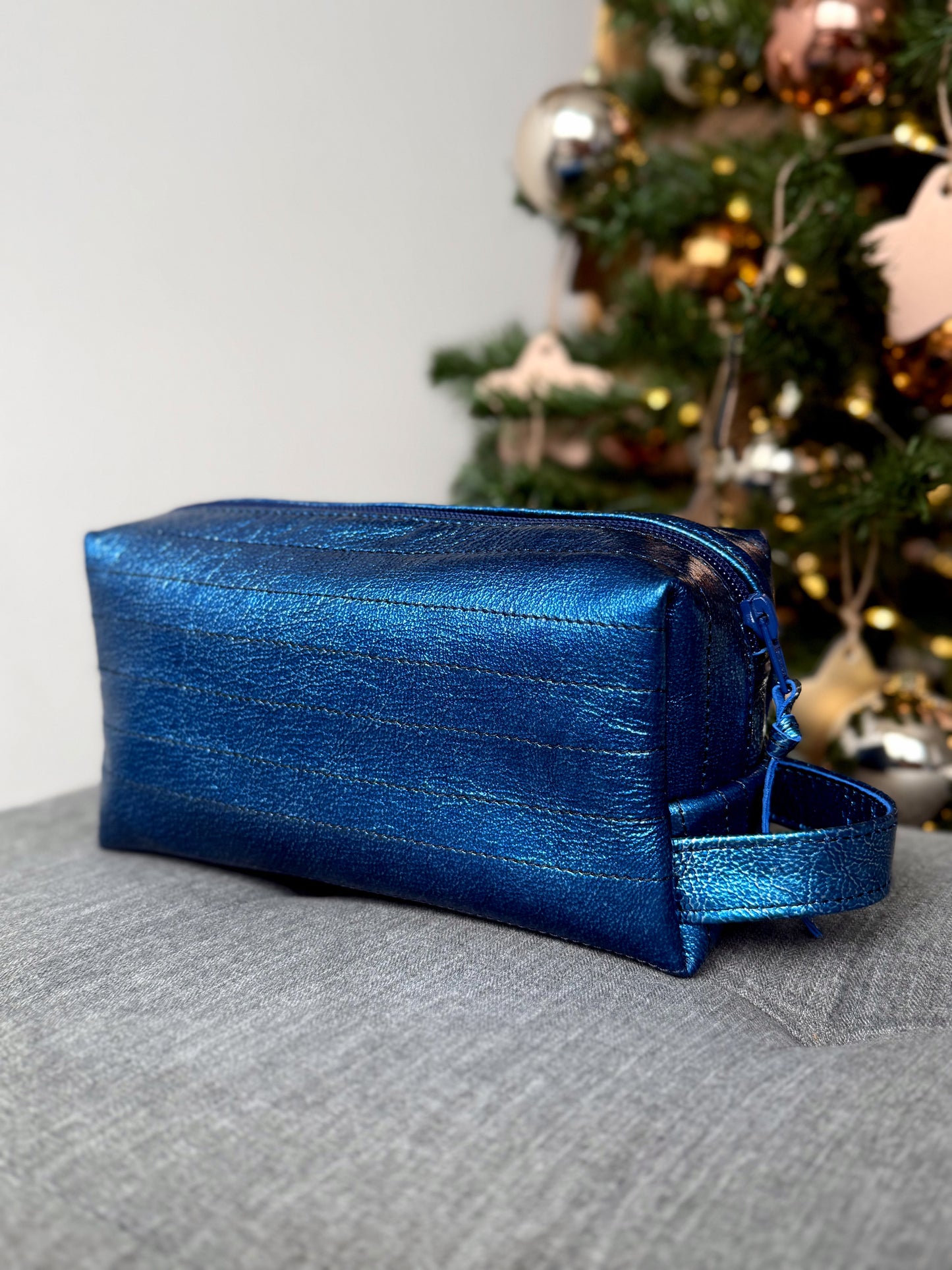 (Toaletna) torbica - Electric Blue