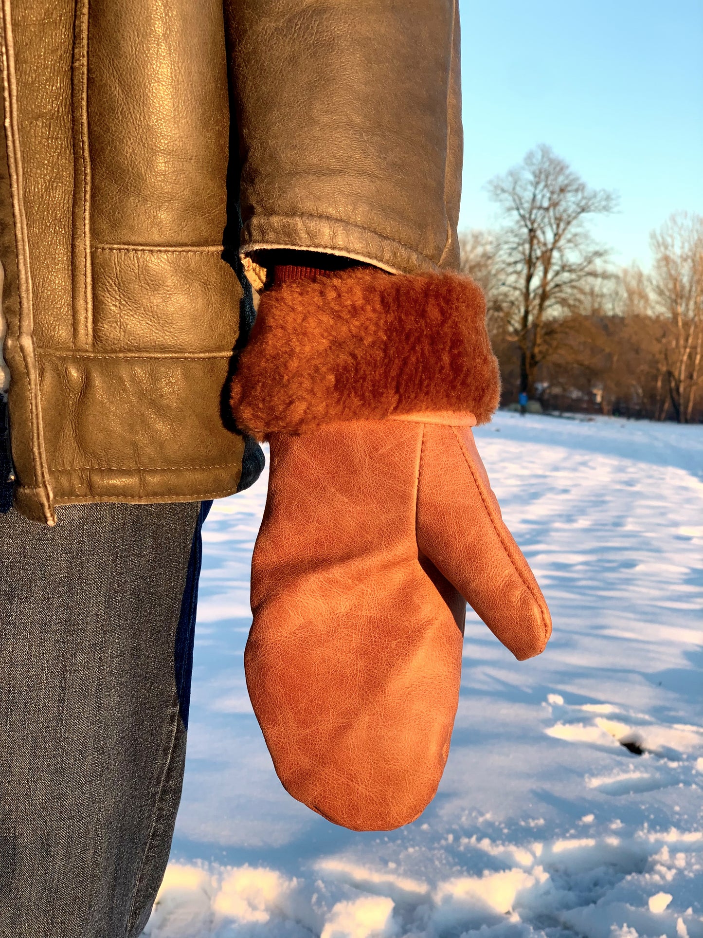 Padded leather gloves (mittens) , size L-XL (Color: WHISKEY)